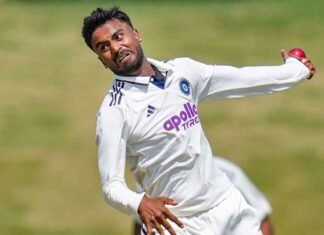 Manav Sutha Bowler