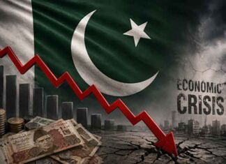 Pakistani traders on warpath as market hours cut to conserve fuel Pakistan flag Economic Crisis