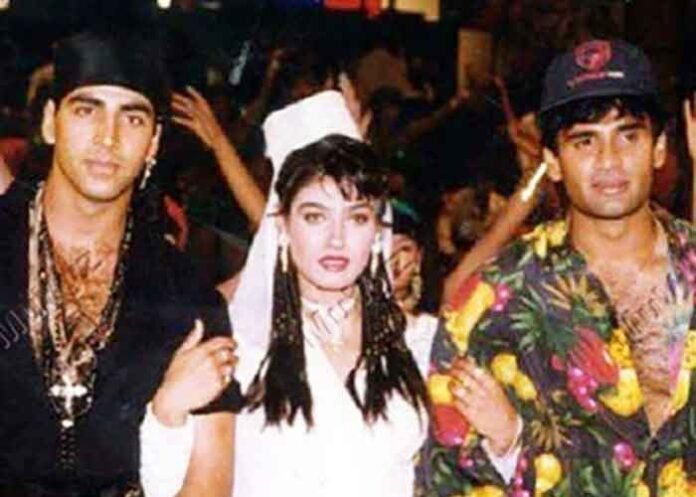 Raveena Tandon Akshay Kumar Suniel Shetty old pic