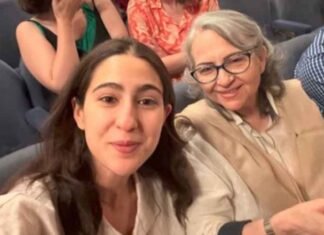 Sharmila Tagore reunites with ex DIL Amrita Singh at theatre play, Sara Ali Khan calls them ‘OG legends’