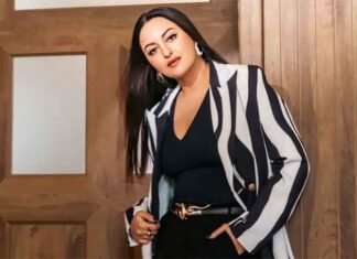 Here’s how Sonakshi Sinha maintains her fitness even while on holiday Sonakshi Sinha Actress 6
