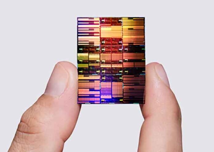 Sub-1 nanometre chip technology