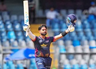 Suved Parkar Cricketer