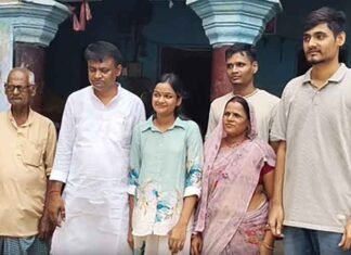 Bihar: 3 siblings in Saharsa family clear NEET (UG) exam, festive mood in neighbourhood 3 siblings in Saharsa family clear NEET UG exam