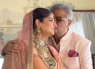 Anshula Kapoor shares emotional father-daughter moments with Boney Kapoor from her wedding ‘bidaai’ Anshula Kapoor with Boney Kapoor
