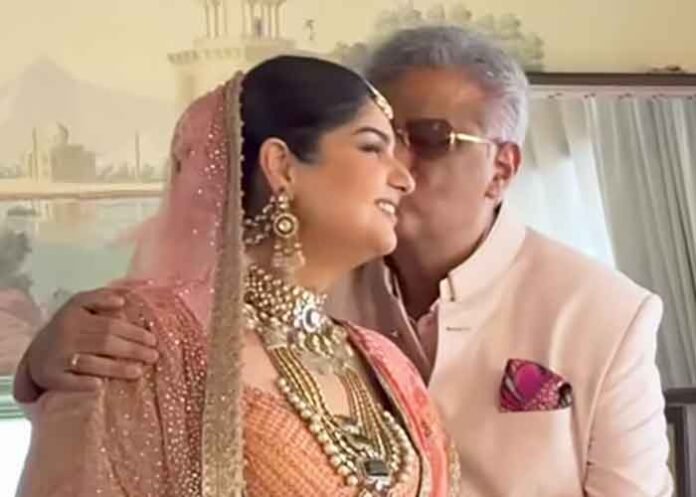 Anshula Kapoor with Boney Kapoor