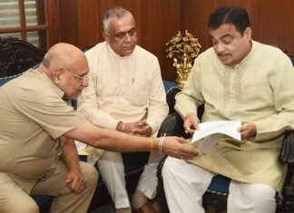 Avinash Rai Khanna Meets Nitin Gadkari, Seeks Central Support for Garhshankar Bypass Avinash Rai Khanna Meets Nitin Gadkari