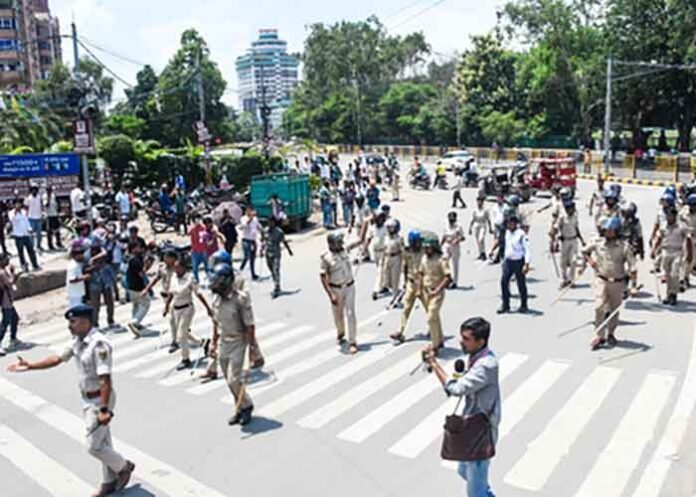 Bihar Bandh Police protesters clash