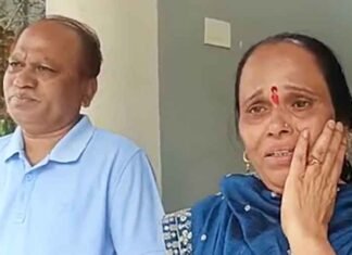 CJP founder Abhijeet Dipke family