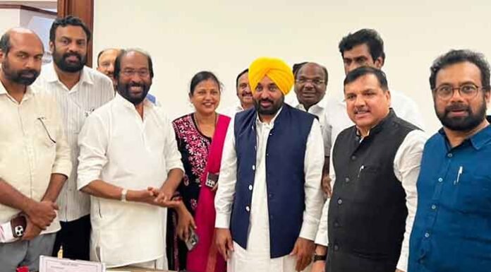 CM Mann with many members