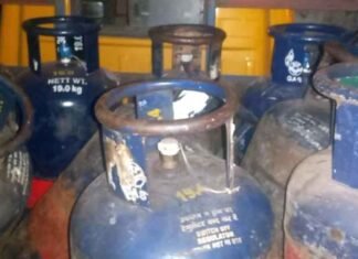 OMCs cut commercial LPG cylinder prices by up to Rs 183.5
