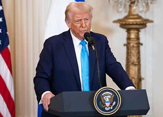 Donald Trump says on mic