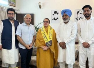 Dr Suhani Doda Joins AAP, Manish Sisodia & Harpal Cheema Welcome her into Party Fold
