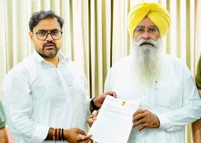 Gurmeet Singh Khuddian Satish Sharma