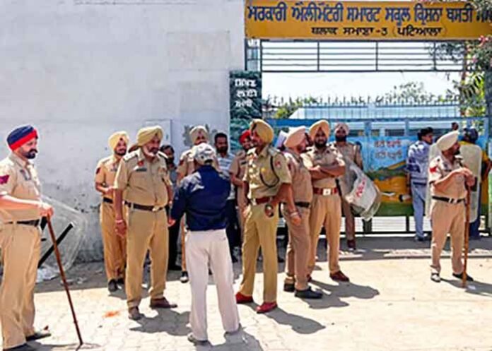 ISI recruiting gangsters to create unrest in Punjab ahead of assembly polls