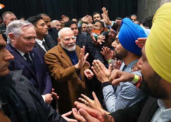 Indian diaspora in New Zealand gives PM Modi a grand welcome