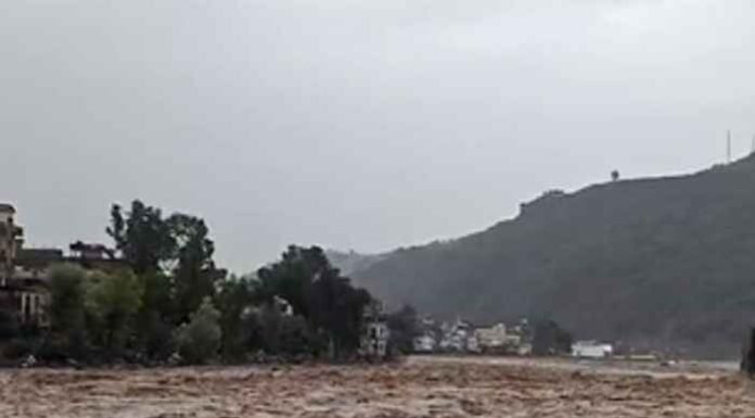 J&K flash flood: Over 20 deaths, dozens missing in Poonch, Rajouri districts