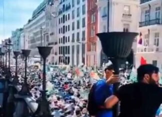 Kashmiri diaspora stages massive protest in London against brutality of Pak forces in PoK