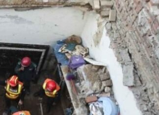 Pakistan: Rights body demands probe after Lahore tuition centre roof collapse kills 14 children