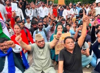 Malerkotla MLA Jamil Ur Rehman Joins Delhi Protest over NEET Paper Leak Malerkotla MLA Jamil Ur Rehman Joins Delhi Protest