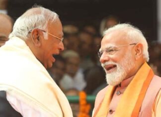 PM Modi extends birthday greetings to Kharge, wishes for his long, healthy life