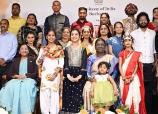 President Murmu lauds diaspora in Romania