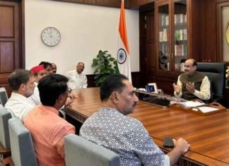 Rahul Gandhi, Oppn MPs meet LS Speaker Birla; seek discussion on violent NEET protest