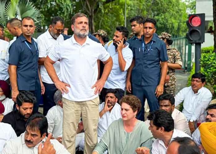 Rahul Gandhi protest PM Modi residence