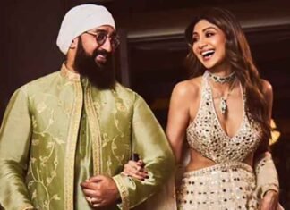 Raj Kundra with wife Shilpa Shetty