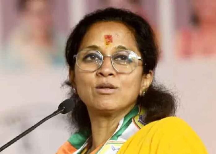 Supriya Sule on mic