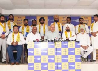 Punjab Congress Faces Setback in Sangrur as Senior Leaders, Workers Join AAP AAP gets a boost in Sangrur