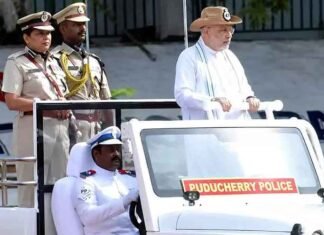 Amit Shah Presents President’s Colours to Puducherry Police Amit Shah presents presidential colours to Puducherry Police