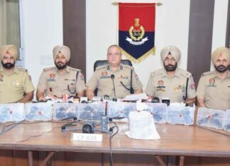 Seven Arrested in Amritsar for Alleged Cross-Border Arms, Heroin Supply; 10 Pistols, 1.054 Kg Heroin & Drone Recovered Amritsar Police arrested seven in two alleged cross-border smuggling networks