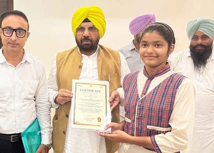 Amritsar School of Eminence Student Tiya