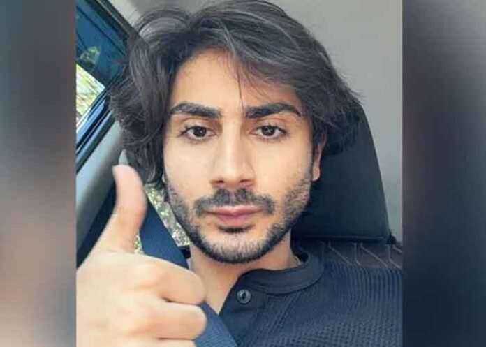 Arhaan Khan reacts to trolls