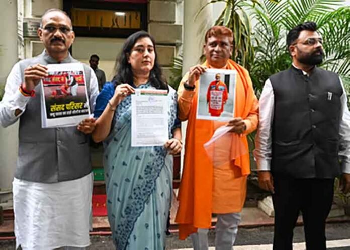 Bansuri Swaraj-led BJP delegation files police complaint against Oppn MPs