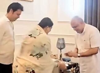 Biplab Deb Meets BJP Leader BL Santhosh in Delhi, Seeks Blessings for Newly Married Life Biplab Deb meets BJP leader BL Santhosh in Delhi
