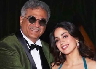 Boney Kapoor Shares ‘Last Few Weeks’ of Signature Looks in Pictures With Daughter Janhvi Boney Kapoor With Daughter Janhvi