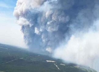 British Columbia Declares State of Emergency as Fast-Spreading Wildfires Force Mass Evacuations Canada British Columbia over wildfires
