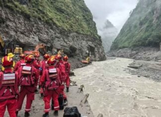 Amid Nepal’s Death and Destruction, Stories of Humanity, Bravery and Miraculous Escapes Emerge China silence under scrutiny as flash floods devastate Nepal