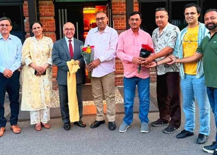 Dewan and Satvir accorded warm welcome in London