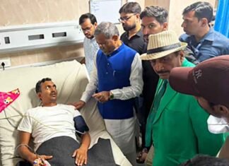 JPSC-JSSC Row: Fasting Student Shifted to ICU After Health Deteriorates Fasting Student Rahul Kranti Shifted to ICU
