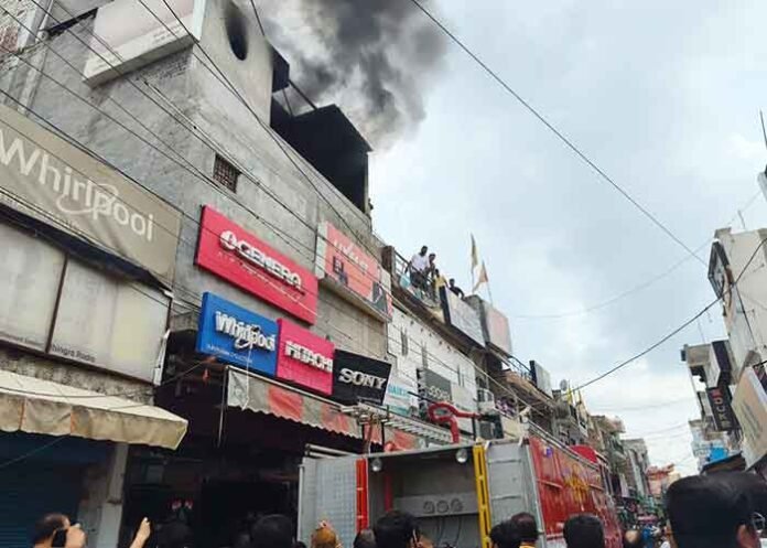 Fire breaks out at electronics showroom in Ferozepur Cantonment