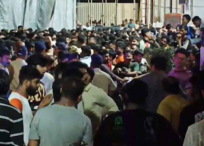 Ganesh procession clash triggers tension in Mumbai Mazgaon