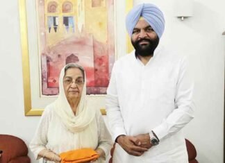 Amritsar MP Gurjeet Singh Aujla Meets Gursharan Kaur, Wife of Former PM Dr. Manmohan Singh Gurjeet Singh Aujla Meets Gursharan Kaur