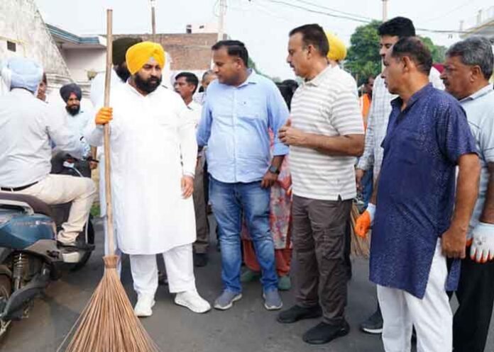 Harjot Bains Punjab cleanliness drive