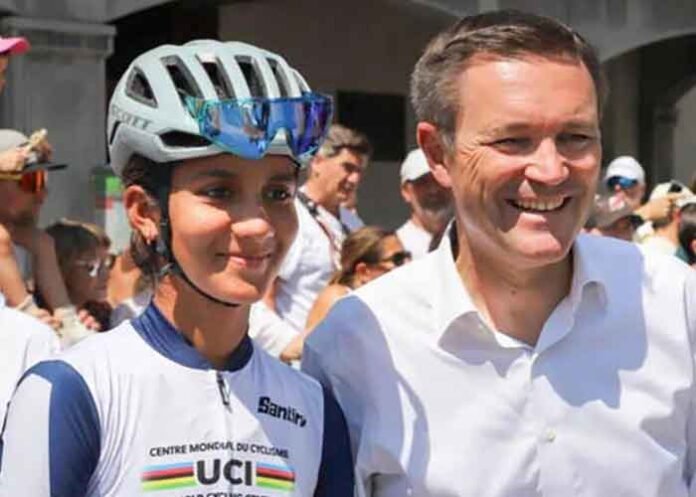 Harshita Jakhar at Tour de France Femmes