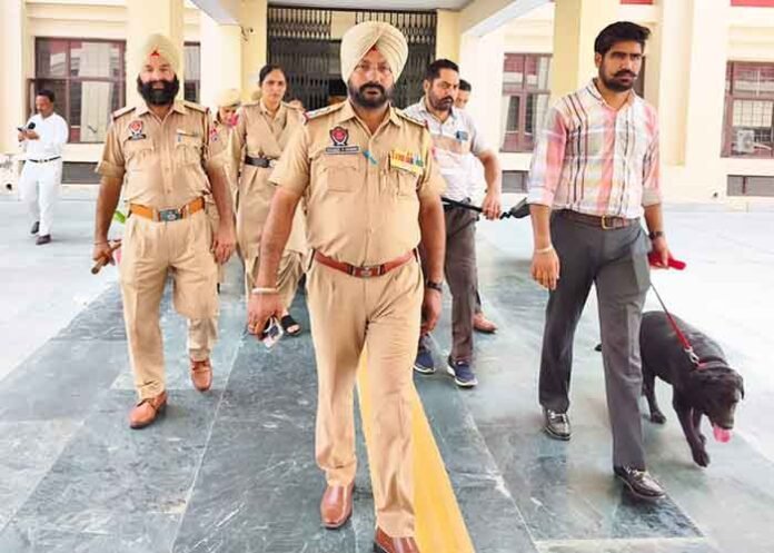 Hoax Bomb Threat Triggers Security Scare at Ferozepur Court