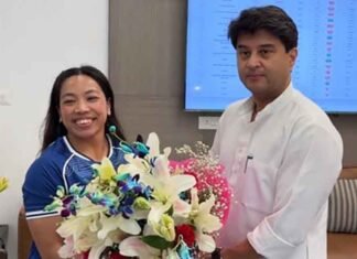 Scindia Meets Mirabai Chanu After Historic Third Commonwealth Games Gold Jyotiraditya Scindia meets Mirabai Chanu