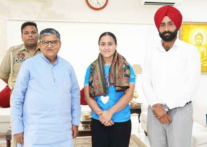 Kataria honours CWG-2026 silver medallist Harjinder Kaur